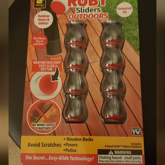 NWOT Ruby Outdoor furniture sliders - Picture 9 of 9